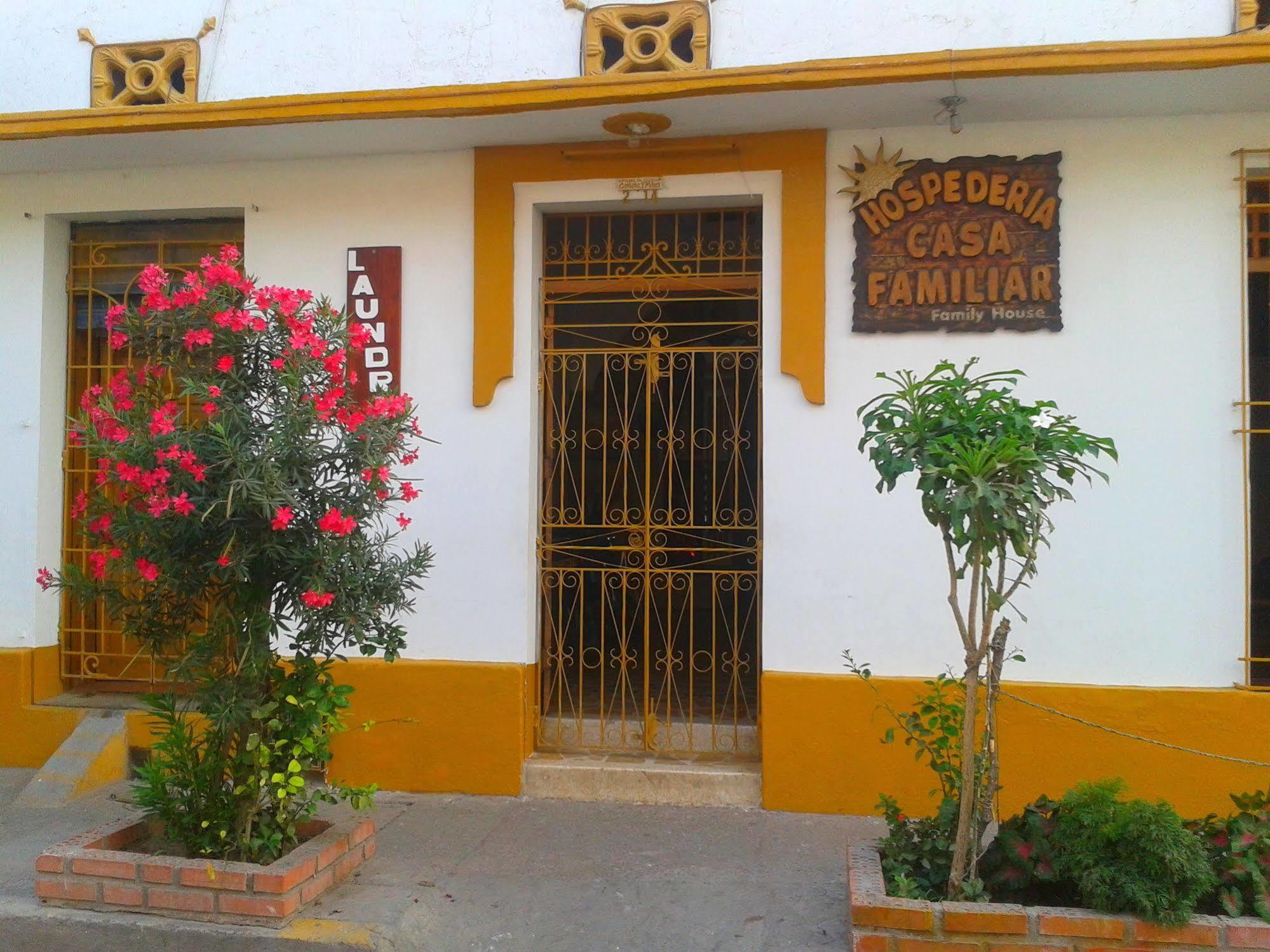 Hotel Hospederia Casa Familiar à Santa Marta  Extérieur photo
