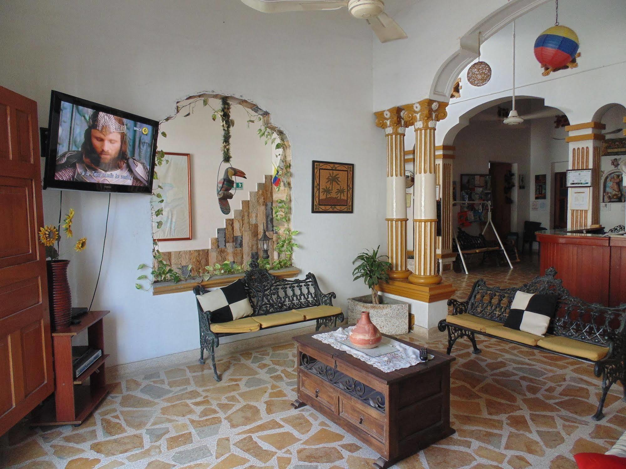 Hotel Hospederia Casa Familiar à Santa Marta  Extérieur photo