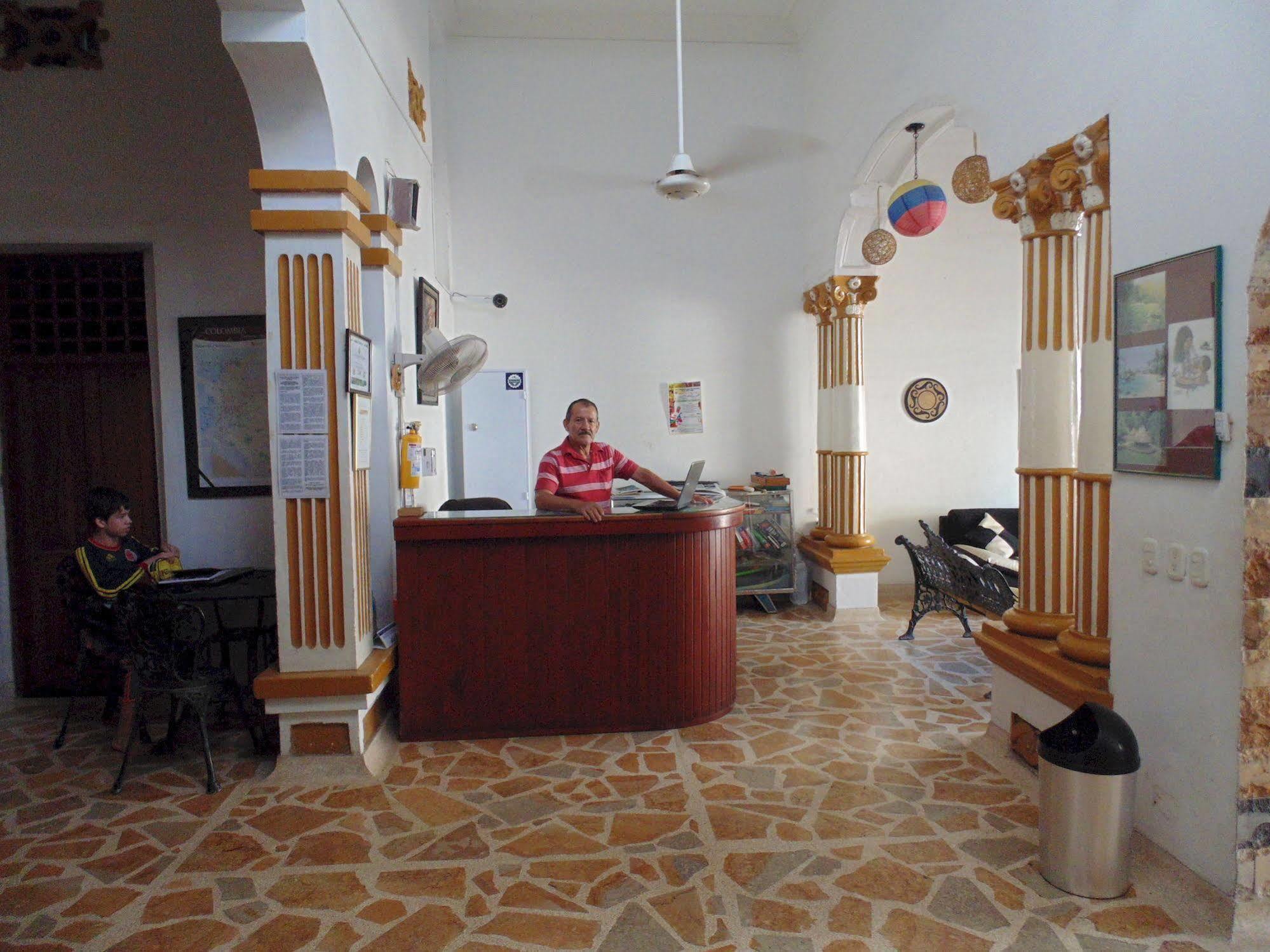 Hotel Hospederia Casa Familiar à Santa Marta  Extérieur photo